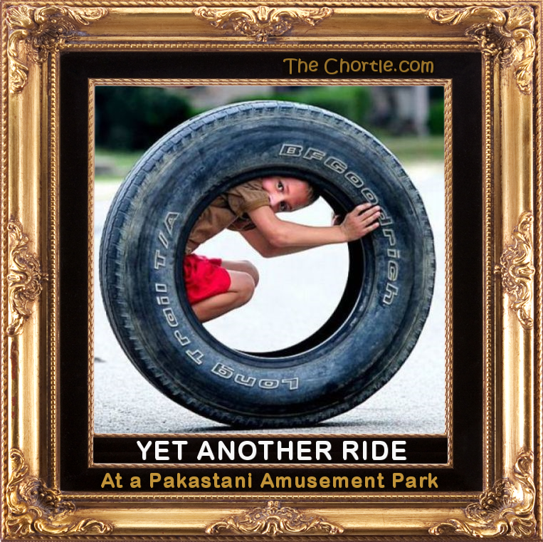 Yet another ride at a Pakastani amusement park